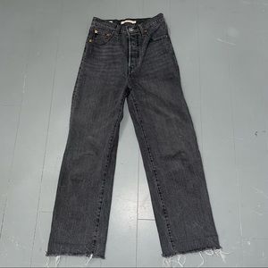 Levi’s Ribcage Straight Ankle